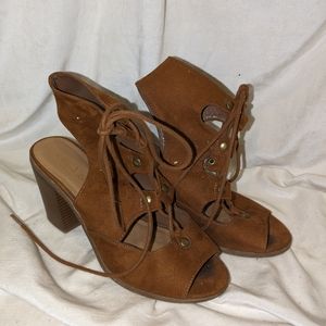Women's Strappy Heels